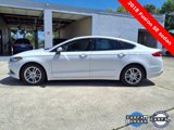 Used 2018 Ford Fusion SE w/ Fusion SE Technology Package image 4