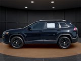 Used 2020 Jeep Cherokee Latitude image 2