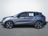 Used 2022 Nissan Rogue Sport SL image 2