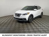 Used 2018 Nissan Kicks SV image 3
