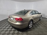 Used 2015 Volkswagen Passat TDI SE image 5