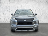 Used 2024 Mitsubishi Outlander SE image 2