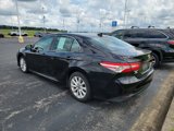 Used 2020 Toyota Camry LE image 4