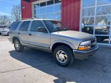 Used 2000 Chevrolet Blazer LT w/ LT Preferred Equipment Group image 2