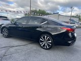 Used 2020 Nissan Altima 2.5 SR w/ Premium Package image 5