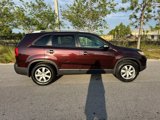 Used 2012 Kia Sorento LX w/ Convenience Pkg image 3