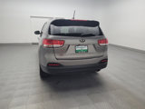 Used 2016 Kia Sorento LX image 6