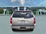 Used 2014 Chevrolet Suburban LT image 4