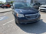 Used 2016 Chrysler Town & Country Limited Platinum image 4