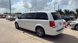 Used 2017 Dodge Grand Caravan SE image 6