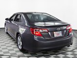 Used 2014 Toyota Camry SE image 3