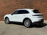 Used 2024 Porsche Cayenne image 3
