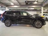 Used 2022 Volvo XC90 T6 Momentum image 4