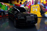 Used 2022 Rolls-Royce Cullinan Black Badge image 3