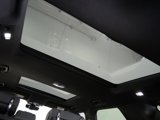 Used 2020 Land Rover Discovery SE image 4
