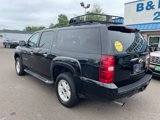 Used 2007 Chevrolet Suburban LT w/ LT Preferred Equipment Group image 2