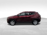 Used 2022 Jeep Compass Latitude w/ Convenience Group image 2