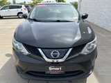 Used 2019 Nissan Rogue Sport S image 2