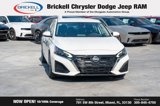 Used 2023 Nissan Altima 2.5 SV image 2