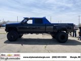 Used 1999 Chevrolet Silverado 3500 4x4 Crew Cab w/ Preferred Equipment Group 3 image 3
