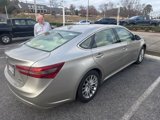 Used 2018 Toyota Avalon Limited image 4