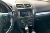 Used 2016 Ford Explorer XLT w/ Equipment Group 202A image 6