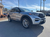 Used 2022 Ford Explorer XLT w/ Equipment Group 202A image 5