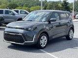 Used 2023 Kia Soul LX image 3