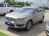 Used 2019 Lincoln Nautilus Select image 3