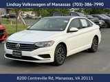 Certified 2019 Volkswagen Jetta SE w/ Cold Weather Package image 3