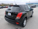 Used 2022 Chevrolet Trax LS w/ Tint and Cruise Package image 5