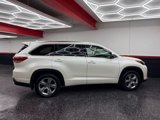 Used 2017 Toyota Highlander Limited image 5