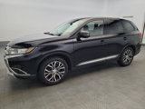 Used 2017 Mitsubishi Outlander SEL image 2
