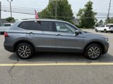 Used 2021 Volkswagen Tiguan S image 2