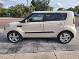 Used 2011 Kia Soul ! image 4