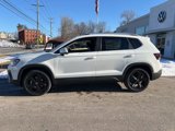 New 2025 Volkswagen Taos SEL image 3