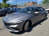 Used 2025 Hyundai Elantra SE image 3