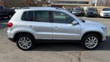 Used 2012 Volkswagen Tiguan SE image 6