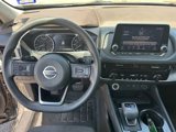 Used 2021 Nissan Rogue SV image 3