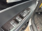 Used 2017 Kia Sorento LX w/ LX Convenience Package image 5