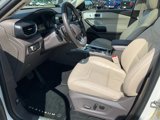Used 2020 Ford Explorer Platinum w/ Premium Technology Package image 2