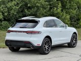Certified 2025 Porsche Macan image 6