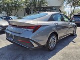 Used 2024 Hyundai Elantra SEL image 5