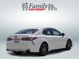 Used 2021 Toyota Camry SE w/ Carpet Mat Package (TMS) image 4