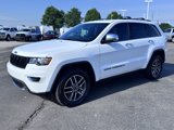 Certified 2022 Jeep Grand Cherokee Limited image 2