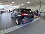 Used 2015 Jeep Cherokee Limited w/ Luxury Group image 3