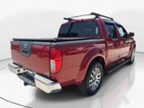 Used 2010 Nissan Frontier LE image 5