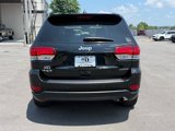 Used 2021 Jeep Grand Cherokee Laredo image 4
