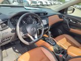 Used 2018 Nissan Rogue SL w/ Premium Package image 5