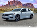 Used 2022 Volkswagen Passat 2.0T SE image 2